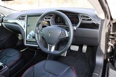 テスラ モデルS（TESLA MODEL S)