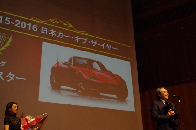 新参！ホンダ・S660と"4代目"マツダ・ロードスターが熾烈なデッドヒート展開！...