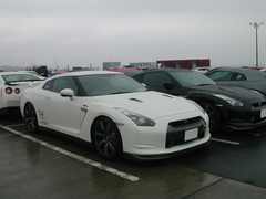 日産スカイラインGT-R