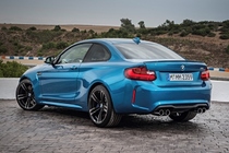 BMW M2クーペ