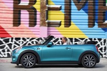 ミニ クーパーコンバーチブル（MINI Cooper Convertible）