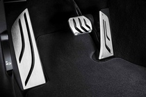 BMW320d/320dツーリングCelebration Edition “Style Edge”