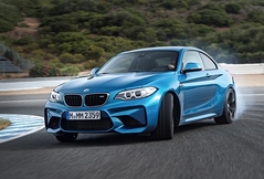 BMW M2クーペ