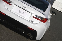 レクサスRCF