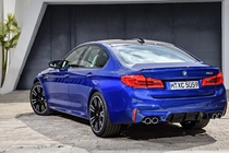 BMW M5 