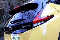 日産リーフ