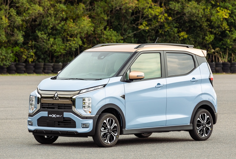 三菱eKクロスEV