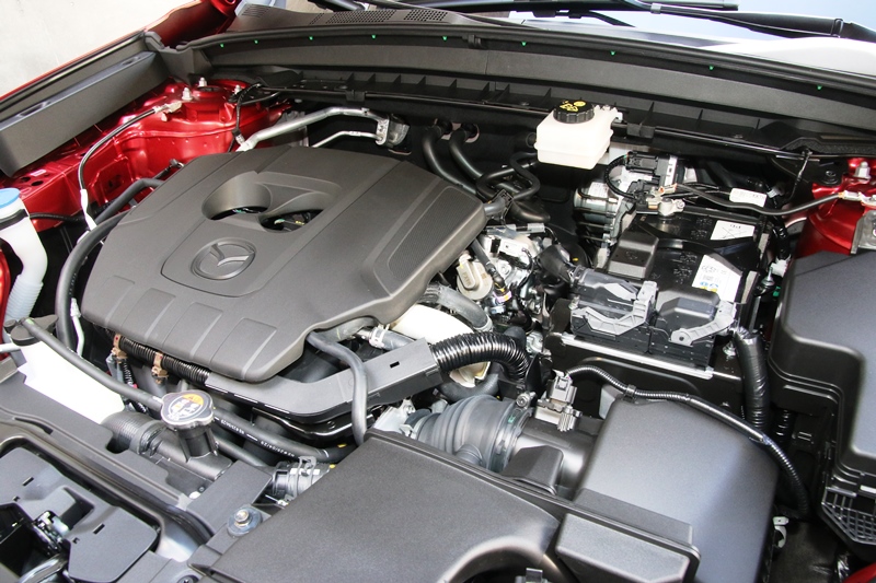 3代目新型マツダCX-5 エンジン