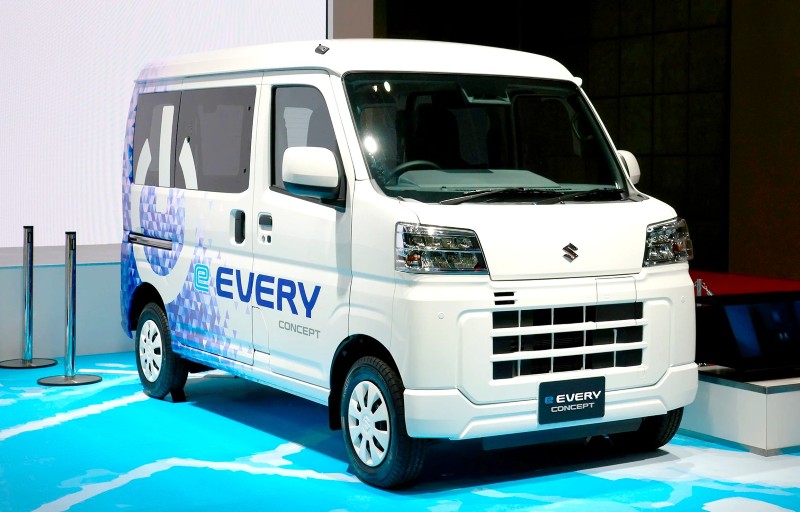 新型スズキ e EVERY CONCEPT フロントスタイル