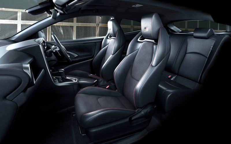 トヨタ GRヤリス26式 シート