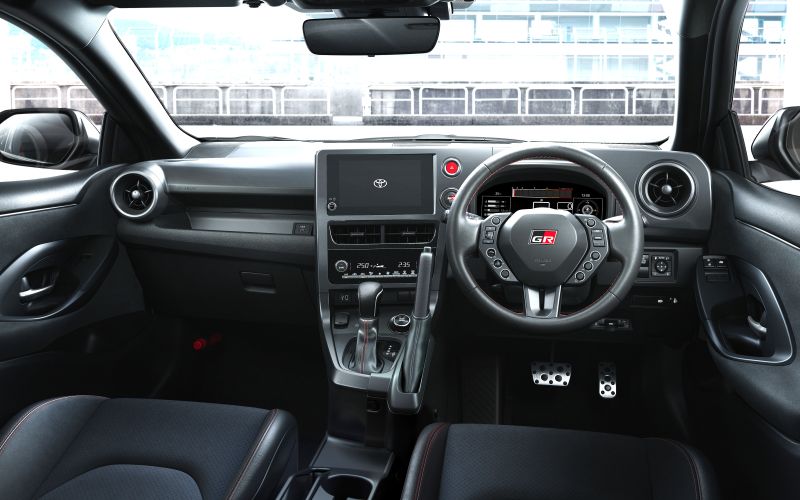 トヨタ GRヤリス26式 インパネ