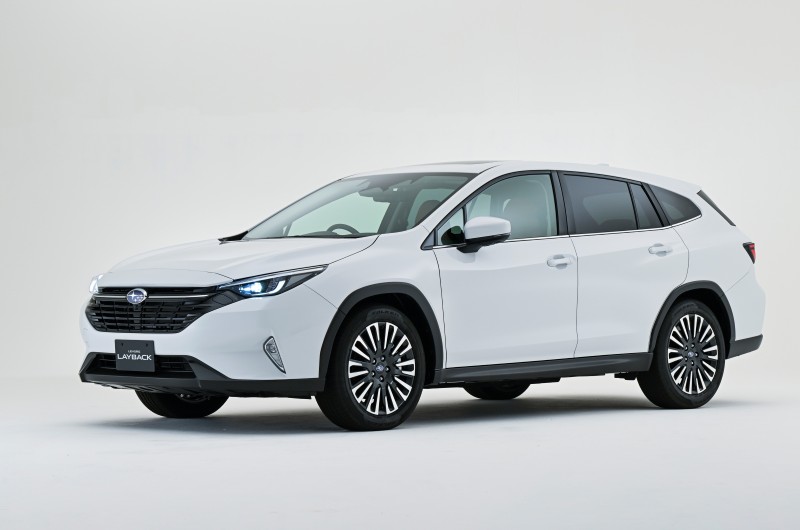 スバル レヴォーグレイバック（Fタイプ）新車情報・購入ガイド...