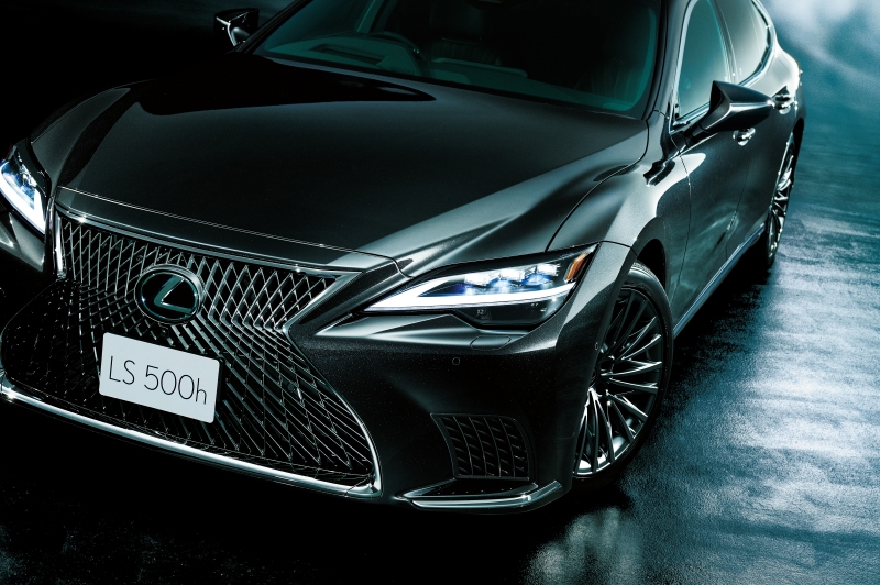 レクサスLS(50系)新車解説・購入ガイド 未だ深化を続ける...