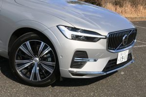 ボルボXC60 リチャージT8