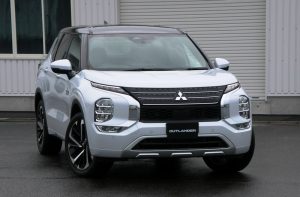 三菱アウトランダーPHEV